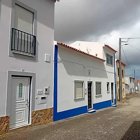 מלון Near The Peniche - Casa Dos Avos 4*